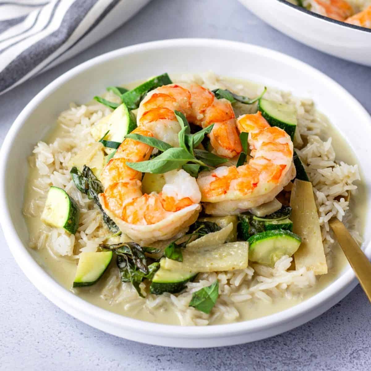 Thai Green Curry Shrimp - Thai Caliente Thai Recipes Thai Green Curry Shrimp - Thai Caliente Thai Recipes
